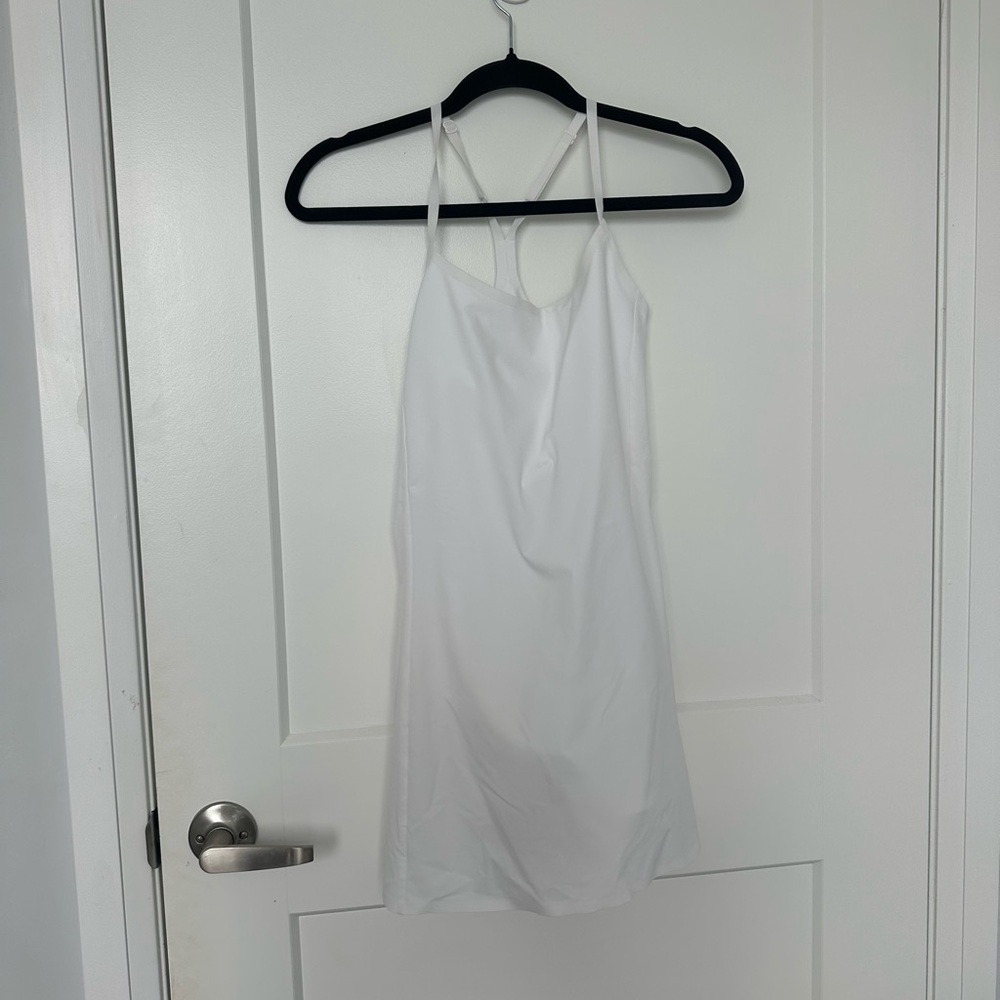 Aritzia TNAction White Sports Dress with Shorts - Size XXS